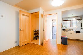 Sakuragawa no Waho House