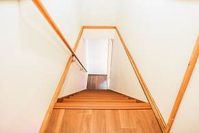 Sakuragawa no Waho House