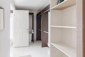 Lovely Mountain View Apartment