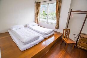 The Rippling Vale Masion of Hot Spring