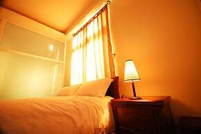 The Rippling Vale Masion of Hot Spring