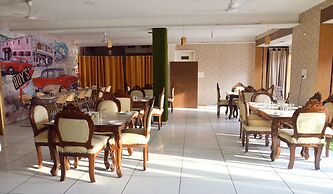 Hotel Lavenir