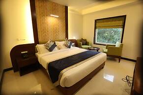 The Pinnacle INN Sarnath