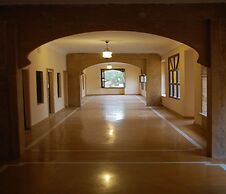 Hotel Narayan Niwas Palace