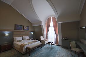 Saat Meydani Hotel