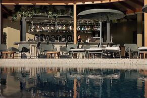 Cayo Exclusive Resort & Spa