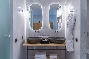 Cayo Exclusive Resort & Spa