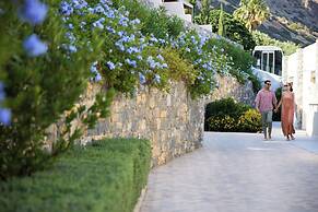 Cayo Exclusive Resort & Spa