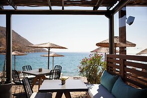 Cayo Exclusive Resort & Spa