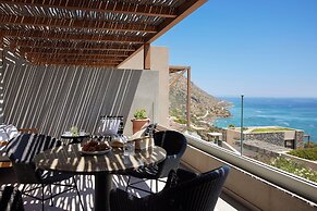 Cayo Exclusive Resort & Spa