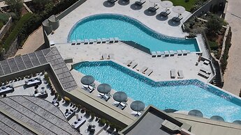 Cayo Exclusive Resort & Spa