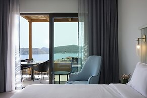 Cayo Exclusive Resort & Spa