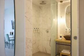 Cayo Exclusive Resort & Spa