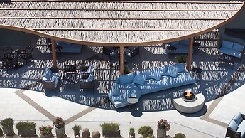 Cayo Exclusive Resort & Spa