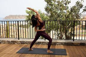 Cayo Exclusive Resort & Spa