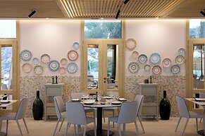 Cayo Exclusive Resort & Spa