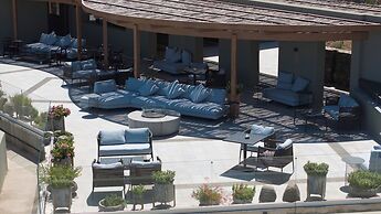 Cayo Exclusive Resort & Spa