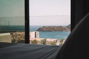 Cayo Exclusive Resort & Spa