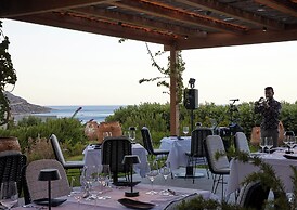 Cayo Exclusive Resort & Spa