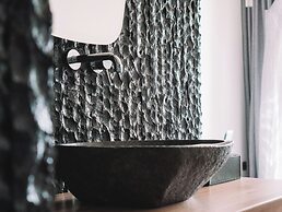 Cayo Exclusive Resort & Spa