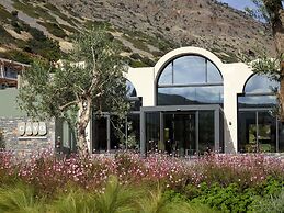 Cayo Exclusive Resort & Spa