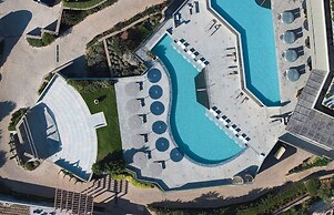 Cayo Exclusive Resort & Spa