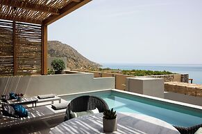 Cayo Exclusive Resort & Spa