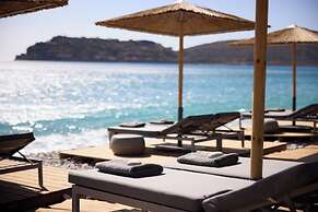 Cayo Exclusive Resort & Spa