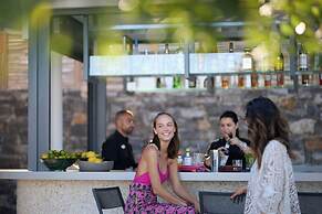 Cayo Exclusive Resort & Spa