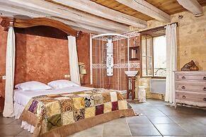 La Maison Bleue