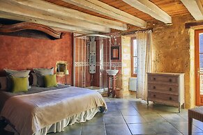 La Maison Bleue