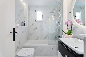 Frunze Luxury Apartments