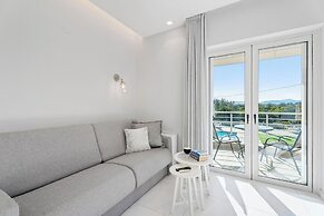 Frunze Luxury Apartments