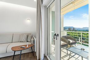 Frunze Luxury Apartments