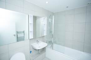 High view 2 Bedroom apt - Woolwich