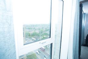 High view 2 Bedroom apt - Woolwich