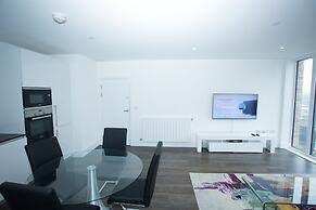 High view 2 Bedroom apt - Woolwich
