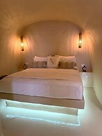 The A Collection, Oia by K&K