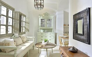 The A Collection, Oia by K&K