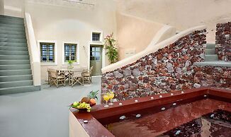 The A Collection, Oia by K&K