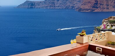 The A Collection, Oia by K&K