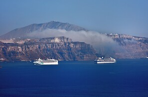 The A Collection, Oia by K&K