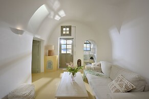 The A Collection, Oia by K&K