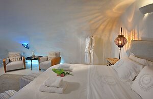 The A Collection, Oia by K&K