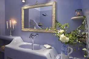 The A Collection, Oia by K&K