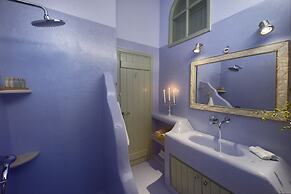 The A Collection, Oia by K&K