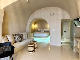 The A Collection, Oia by K&K