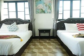 Chaiyai River Front Hotel