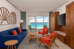Hilton Cancun Mar Caribe All-Inclusive Resort