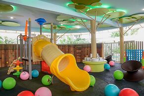 Hilton Cancun Mar Caribe All-Inclusive Resort